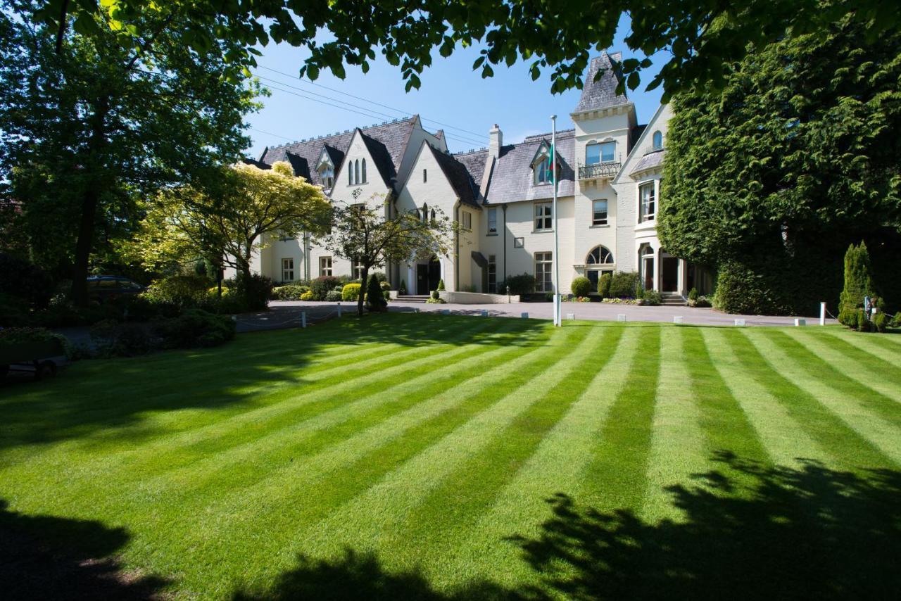 Glen-Yr-Afon House Hotel Usk Exterior photo
